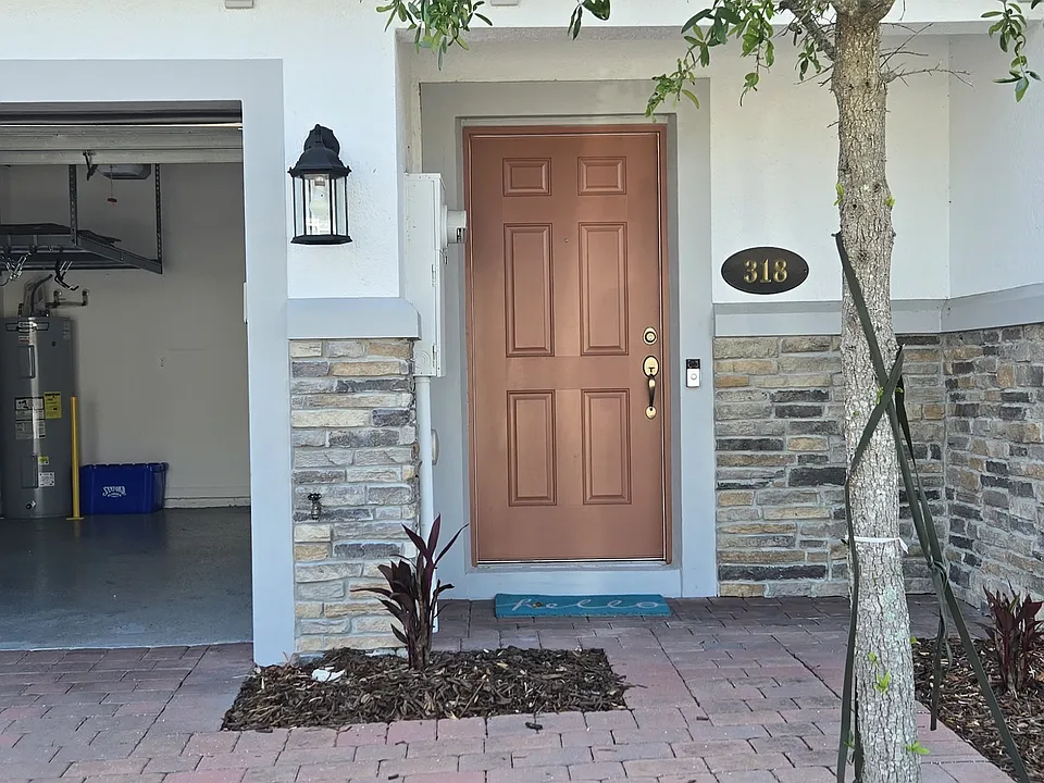318 Cape Honeysuckle Pl #318