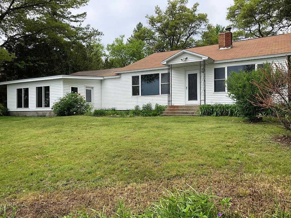 1st image of N1074 Shore Dr