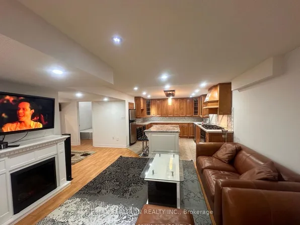 20 Maple Forest Dr #Basement, Vaughan, ON L6A 0B7