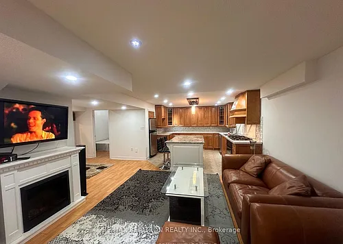 20 Maple Forest Dr #BASEMENT Photo 1