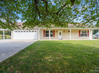 5355 Rose Carswell Rd, Morganton, NC 28655