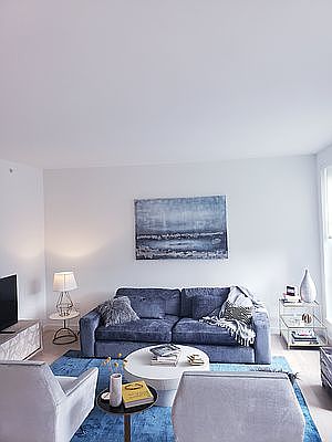 1st image of 535 W 43rd St #14SC