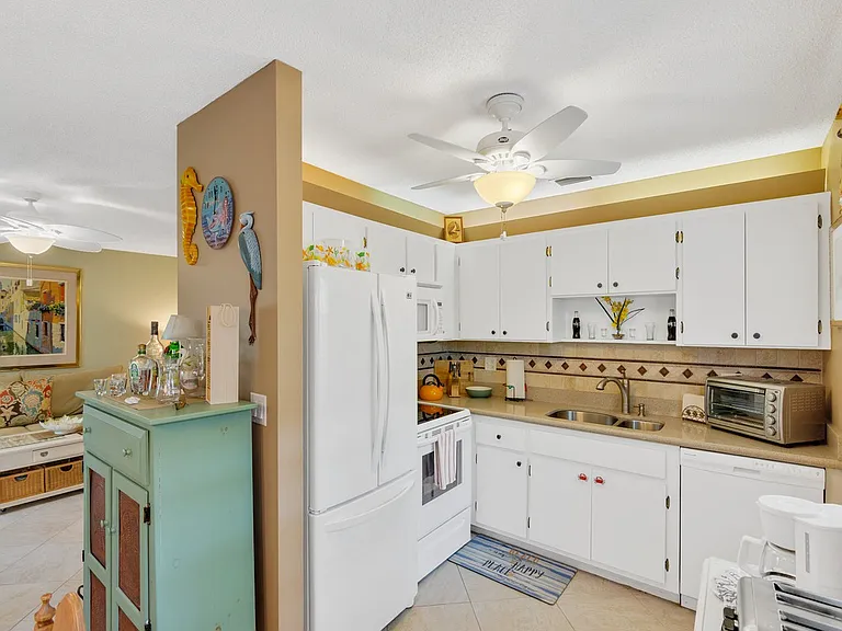 5400 Highway A1A #C6 — Photo 9