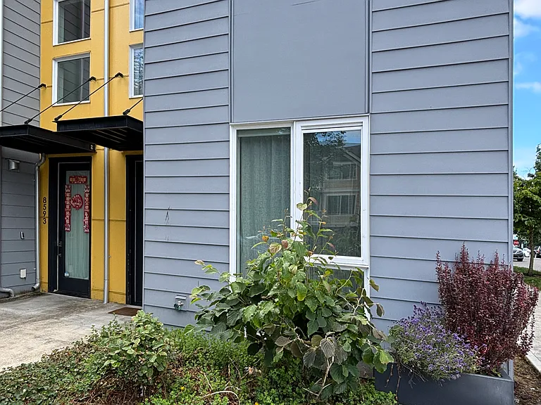 8595 Mary Ave NW — Photo 2