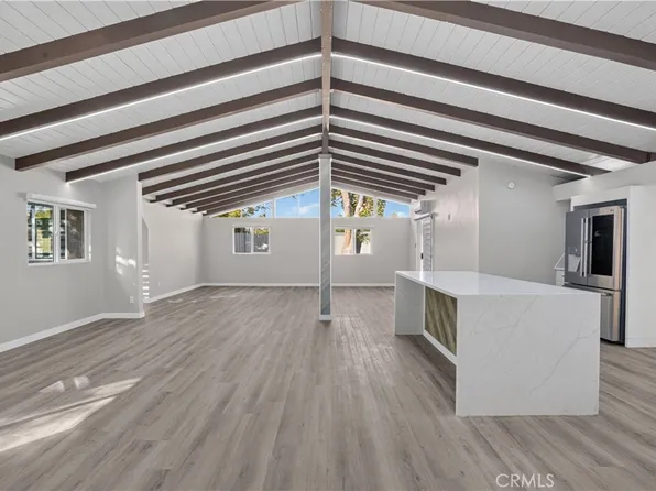 9336 Sophia Ave, North Hills, CA 91343