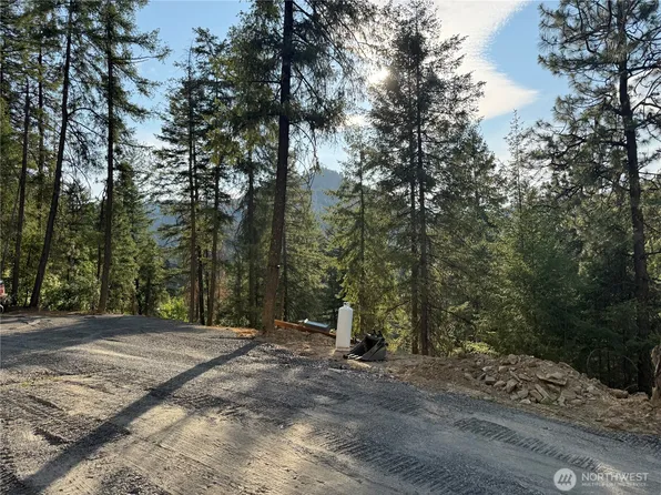 7797 Brender Canyon Rd, Cashmere, WA 98815