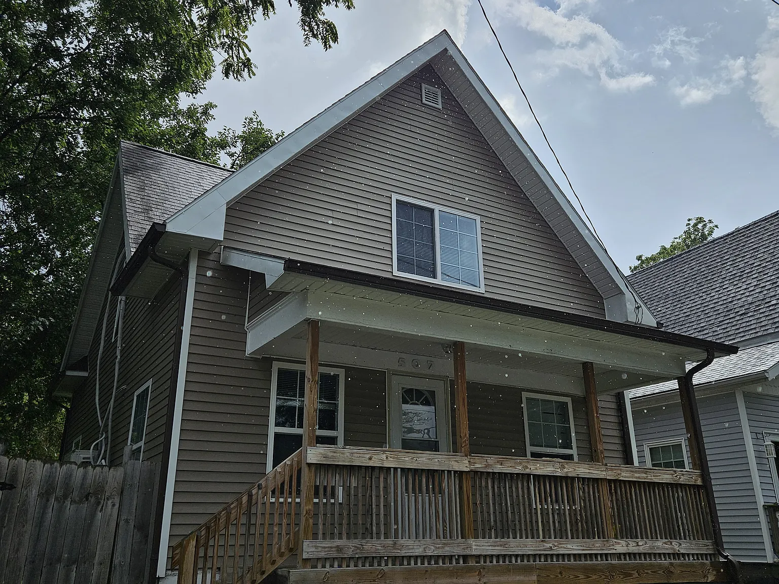 3 bed, 1188 sqft, $1,518 — Photo 1