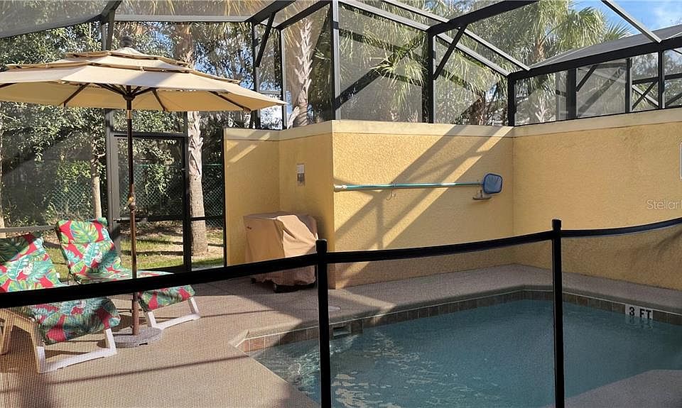 1st image of 2935 Banana Palm Dr