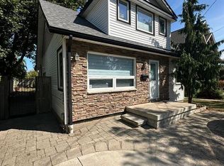 2246 Marentette Ave, Windsor, ON N8X 4E7