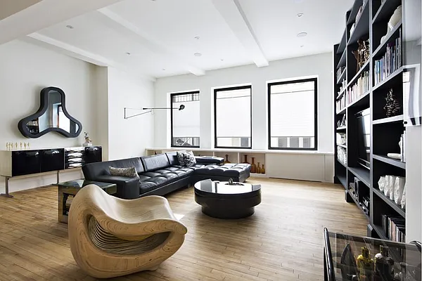 Sold by Stribling | media 2