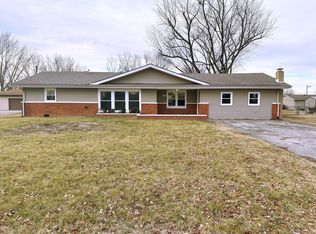 1144 Dacia St, Taylorsville, IN 47280
