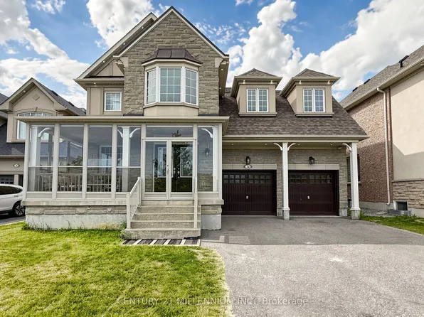 24 Fanfare Pl, Brampton, ON L6P 3E2