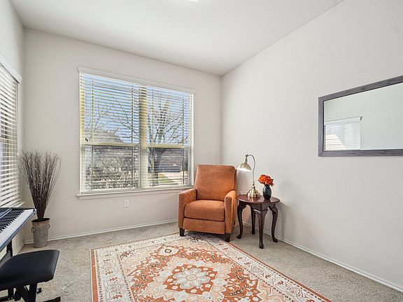 3rd image of 10221 Pinnacle Crest Loop