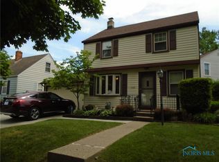 1343 Crestwood Rd, Toledo, OH 43612