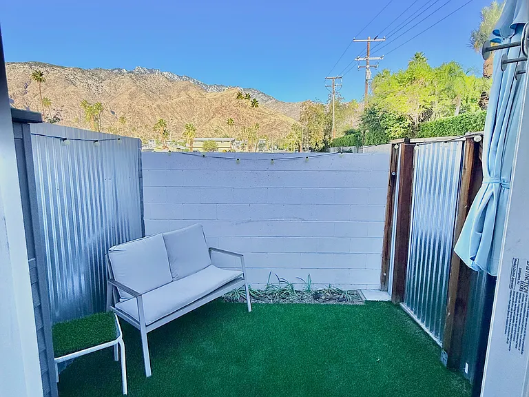 314 E Stevens Rd #4 — Photo 15