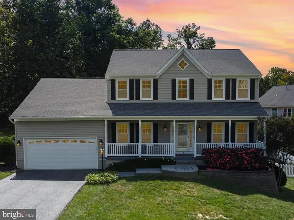 74 Cardinal Forest Dr, Fredericksburg, VA 22406