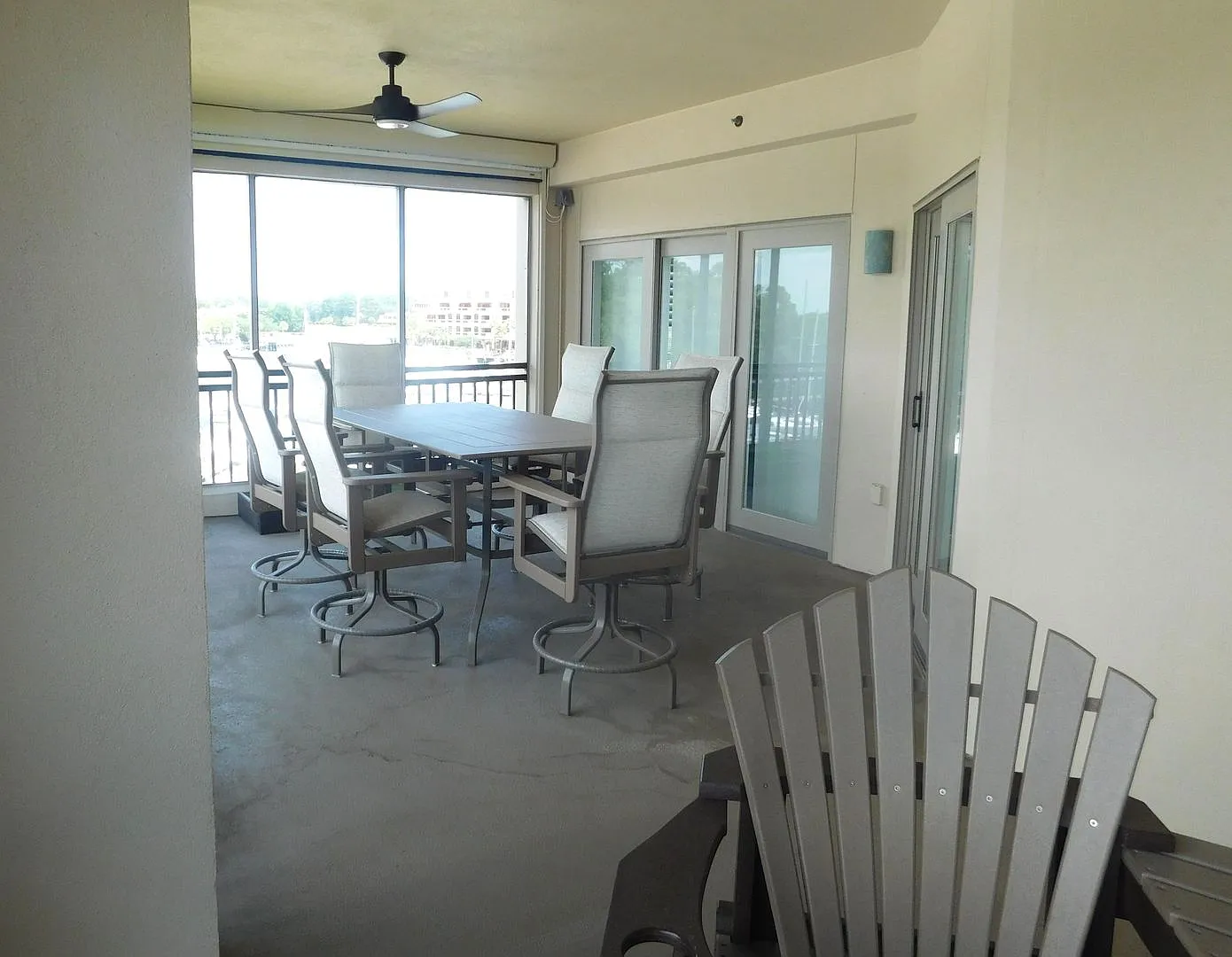 Stunning Condo In Shelter Cove — Photo 3