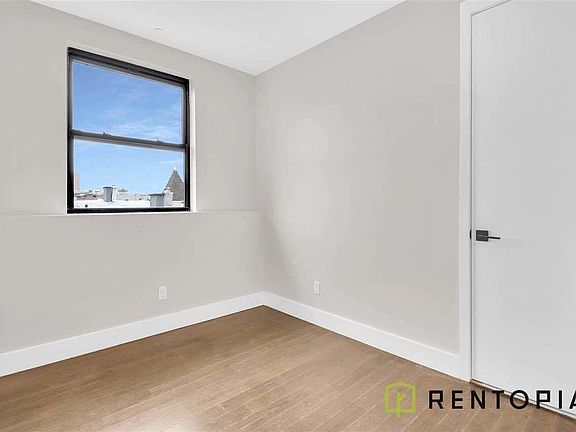 5th image of 199 Stockholm St #307