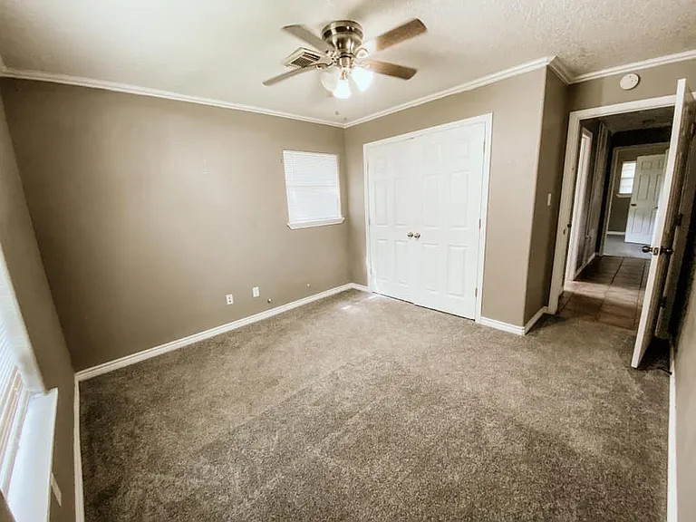 1199 Alton St — Photo 6