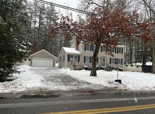 12A Lakeview Rd, Foxboro, MA 02035