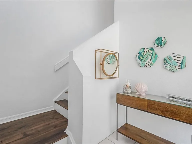 5360 Andover Dr #202 — Photo 22
