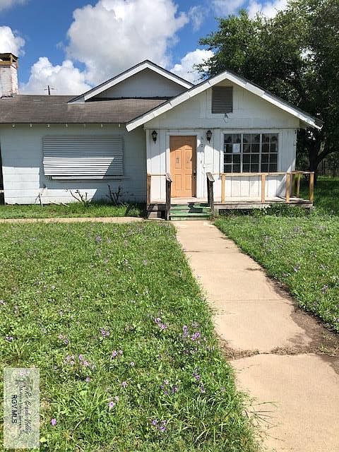 1st image of 610 W Raymond Ave