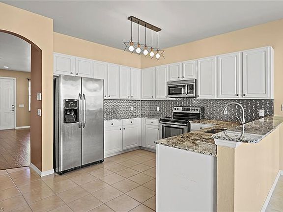 2nd image of 9802 Foxhall WAY #1
