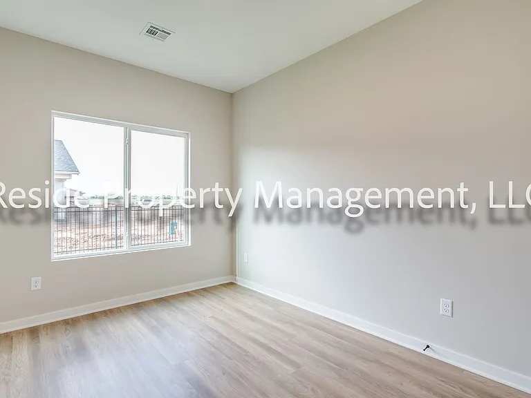 2150 N Melody Ct — Photo 7