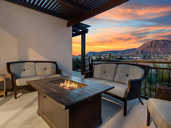 3rd image of 2600 Ocotillo Way Unit 31