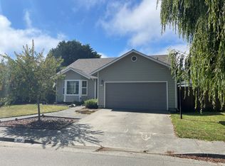 807 Villa Way, Arcata, CA 95521
