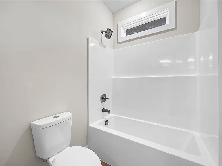401 Lee St — Photo 26