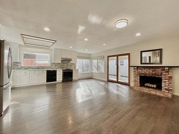 5th image of 175 Turner Ct
