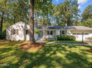 3502 Wedgewood Dr, Trent Woods, NC 28562