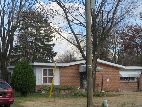3rd image of 1115 Nottingham Dr