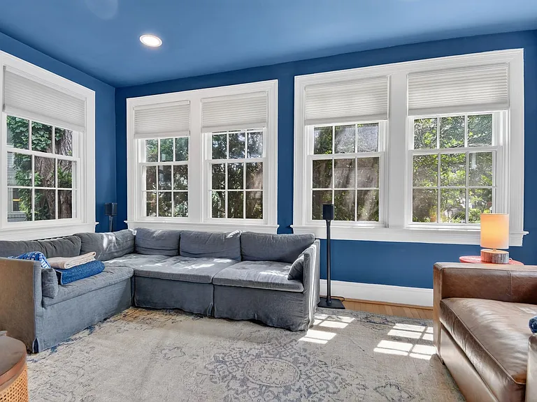 3005 McKinley St NW — Photo 5