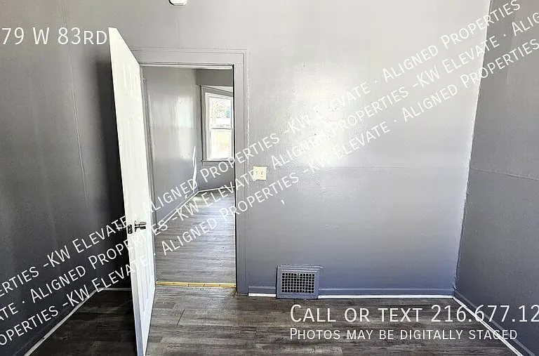 2179 W 83rd St — Photo 13