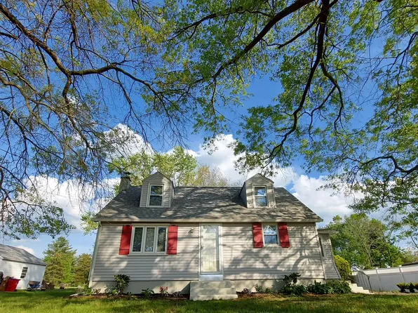 1506 Hilltop Rd, Pottstown, PA 19464