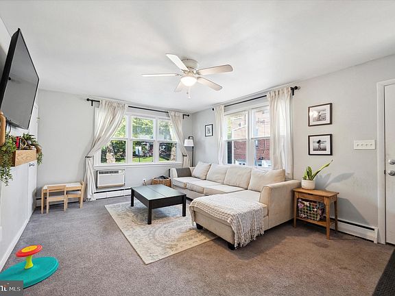 3rd image of 708 Lindale Ave