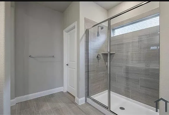 404 Dempsey Dr — Photo 23