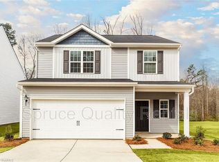3998 Meredith Woods Ln, Winston Salem, NC 27107