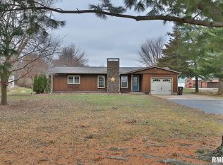 9325 W Goetz Rd, Hanna City, IL 61536