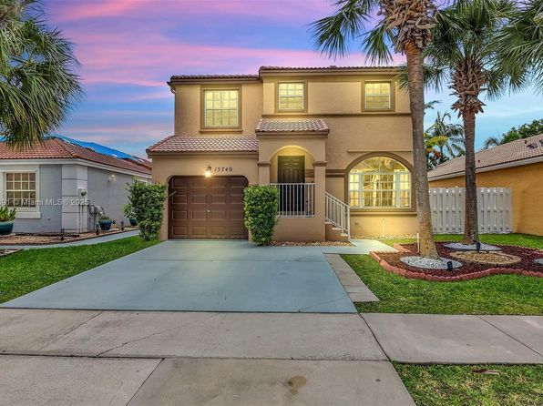 15740 NW 16th Ct
