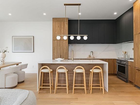 5th image of 3 Ashmont Ave #3