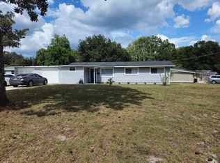 6889 Peter Pan Pl, Jacksonville, FL 32210