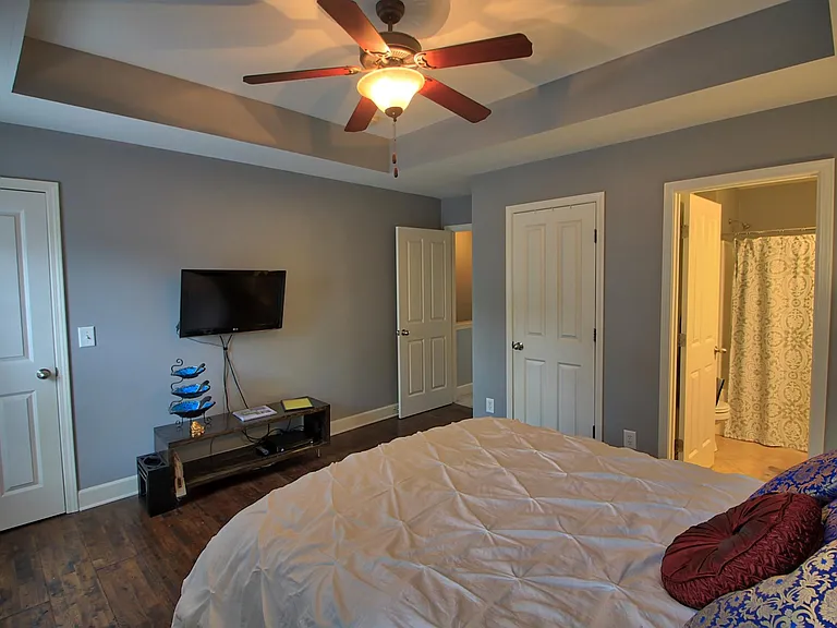 5464 Edmondson Pike — Photo 13