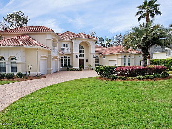 4th image of 133 Linkside Cir