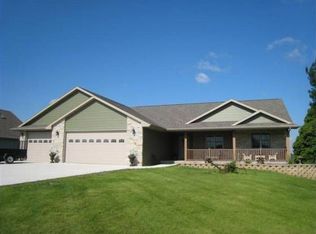 217 N Grant St, Rosendale, WI 54974