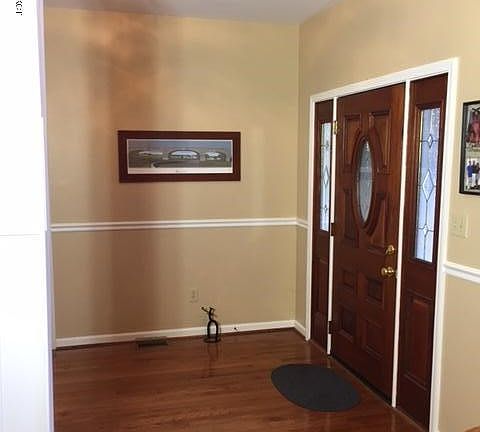 Colonial Entry Foyer