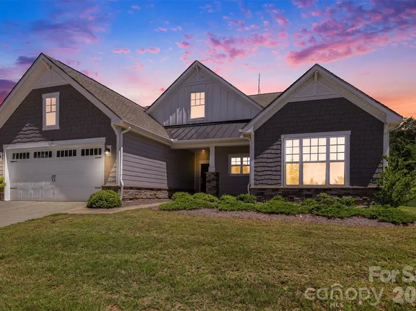5019 Chegall Crossing Way, Mount Holly, NC 28120