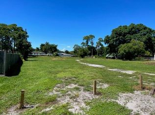 3861 Gulfstream Rd, Lake Worth, FL 33461